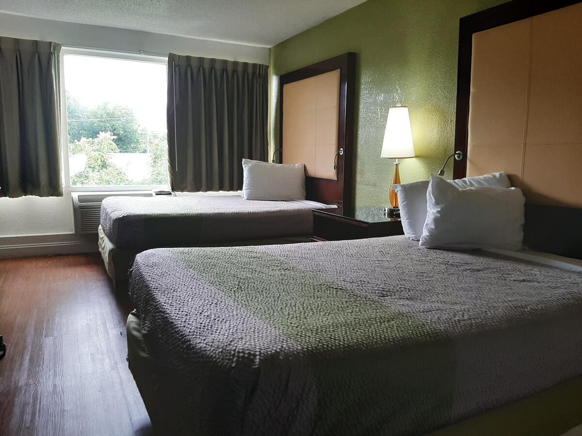 Econo Lodge Airport Near Billy Graham Parkway Charlotte Ngoại thất bức ảnh