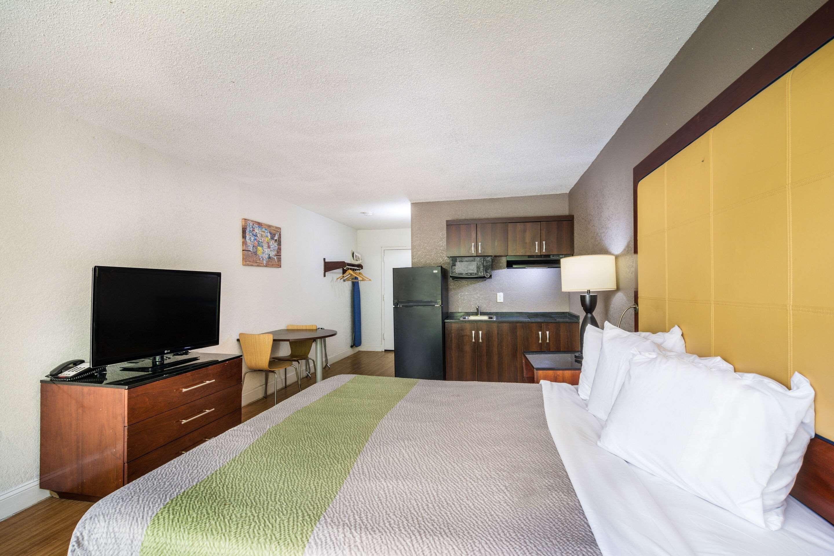 Econo Lodge Airport Near Billy Graham Parkway Charlotte Ngoại thất bức ảnh