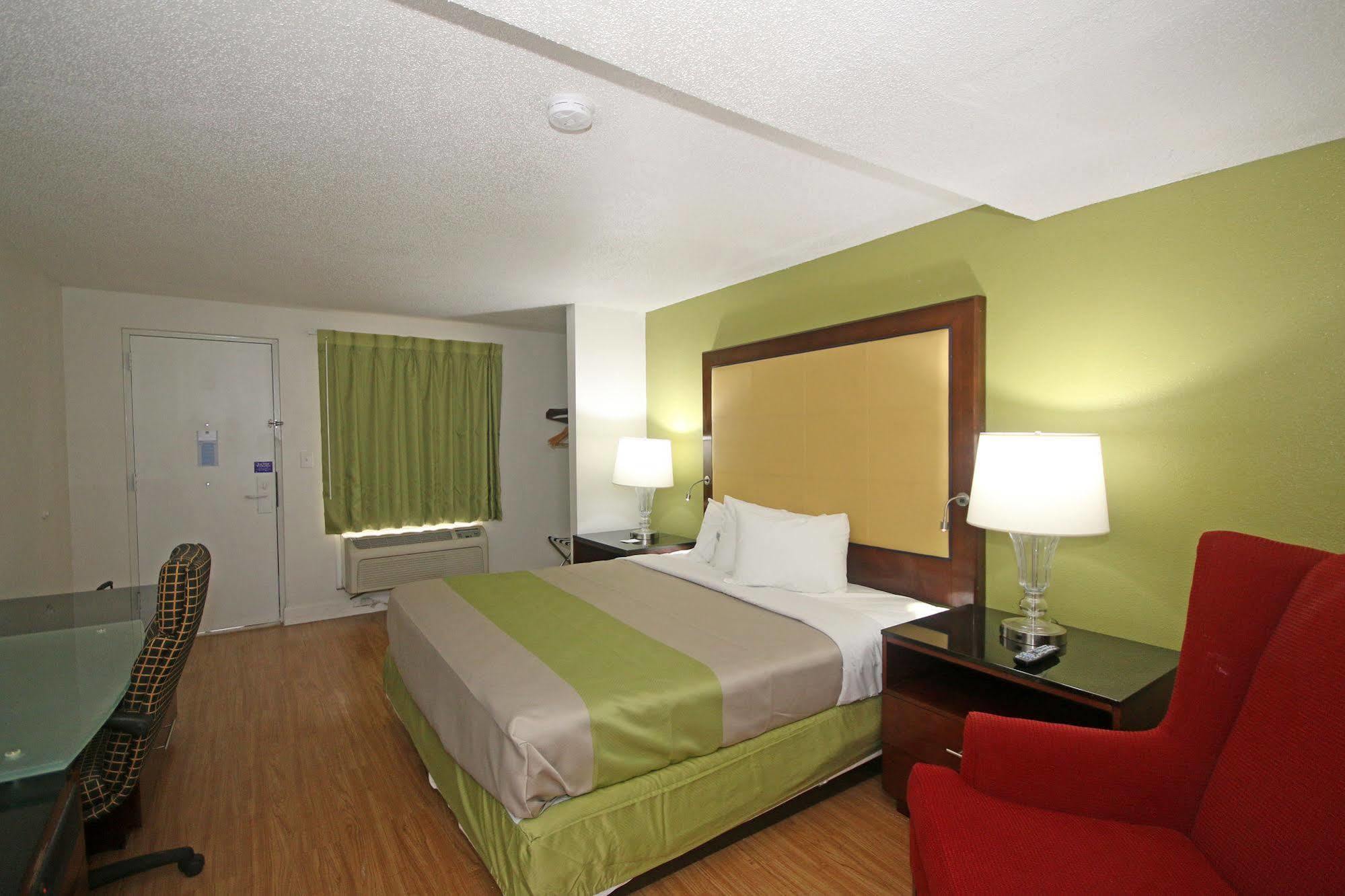Econo Lodge Airport Near Billy Graham Parkway Charlotte Ngoại thất bức ảnh